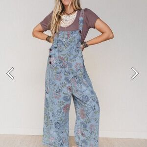 Easel Light Blue Floral Women's Overalls
